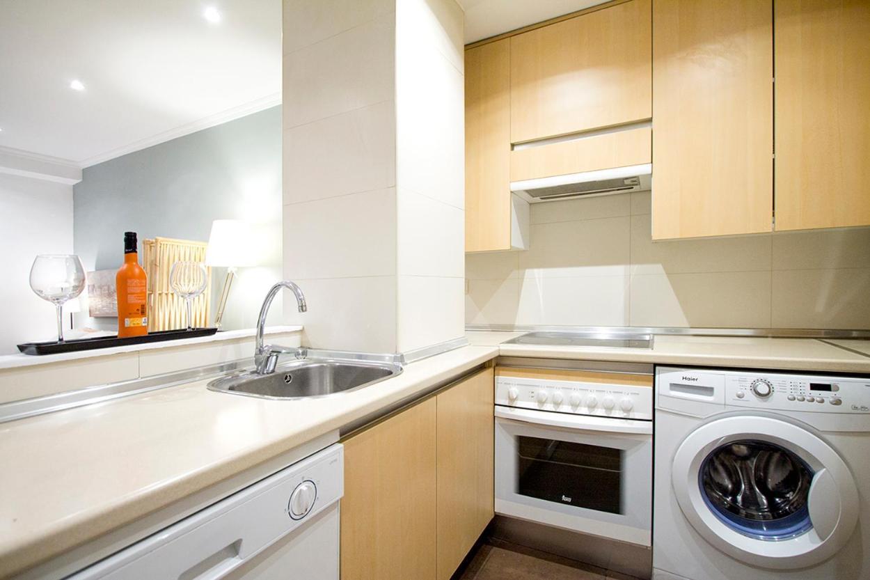 Apartamentos Adelfas Madrid Buitenkant foto