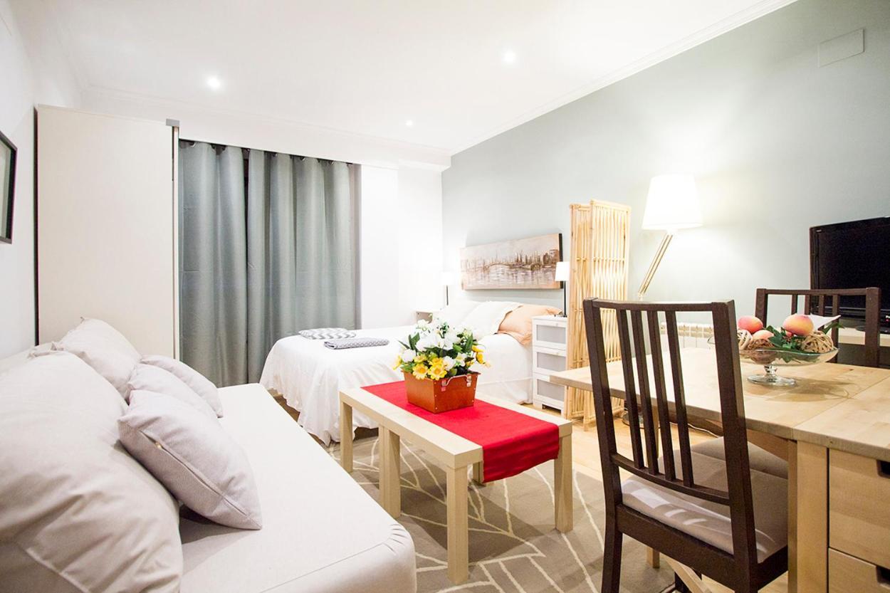 Apartamentos Adelfas Madrid Buitenkant foto